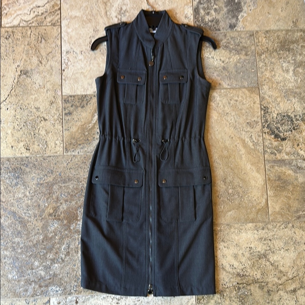 Calvin Klein Sleeveless Gray Dress with Pockets